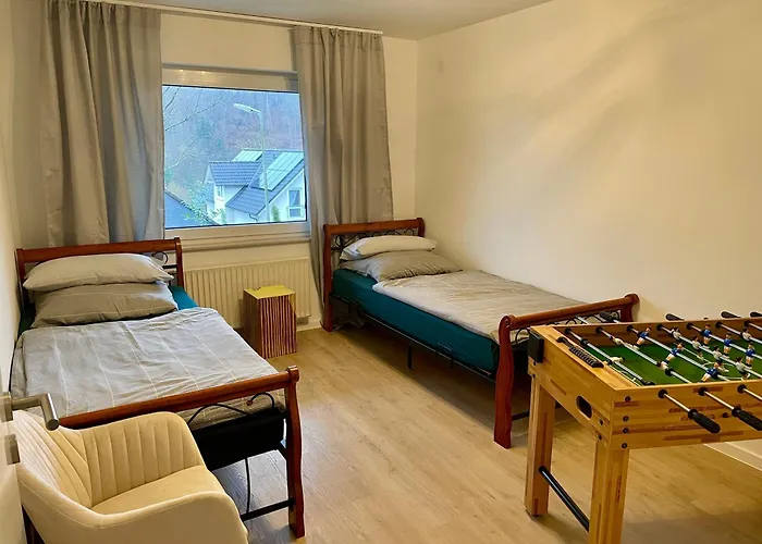 Διαμέρισμα Charmante Doppelhaushaelfte Mit Geraeumiger Und Sonnenterrasse In